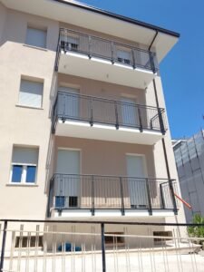 Ringhiere Macerata per balconi