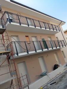 Ringhiere metalliche realizzate per balconi